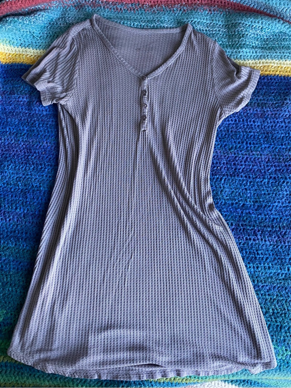 Kindred Bravely Nora Bamboo Waffle Nursing & Maternity Nightgown in Pebble Gray